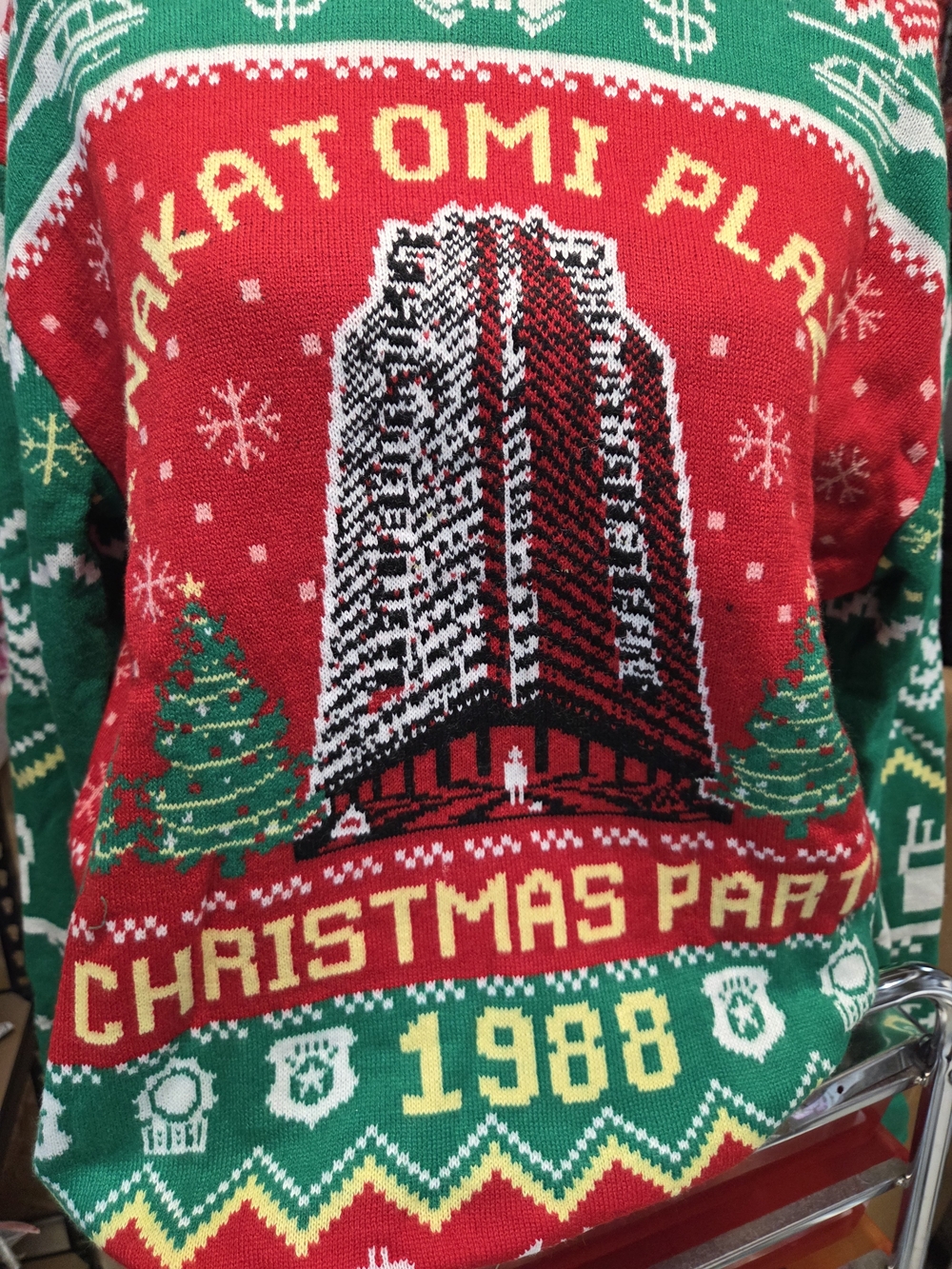 🍍Nakatomi Plaza Sweater